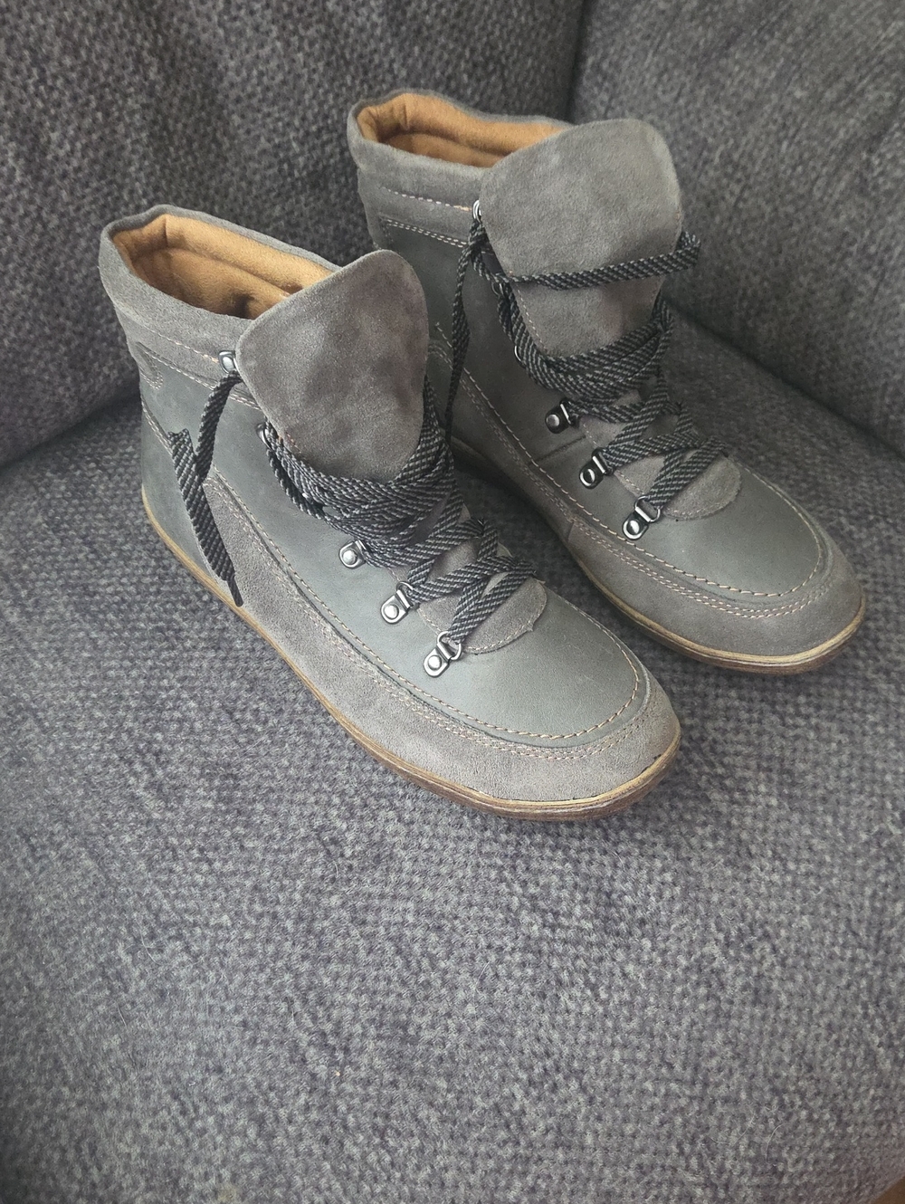 Womens Gray Suede Lace-Up Ankle Boots
